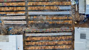 Lumber Purchasing Strategies Southwest Dealers Use